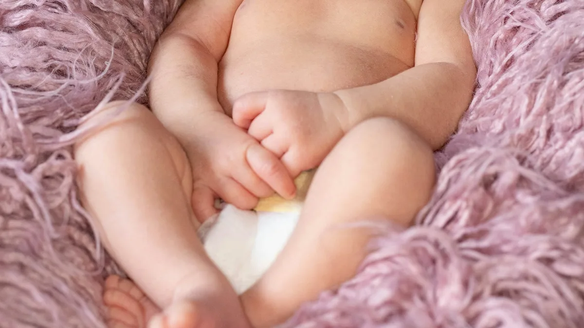 Nama Bayi Perempuan Islami Modern dan Artinya: 70+ Pilihan Penuh Makna