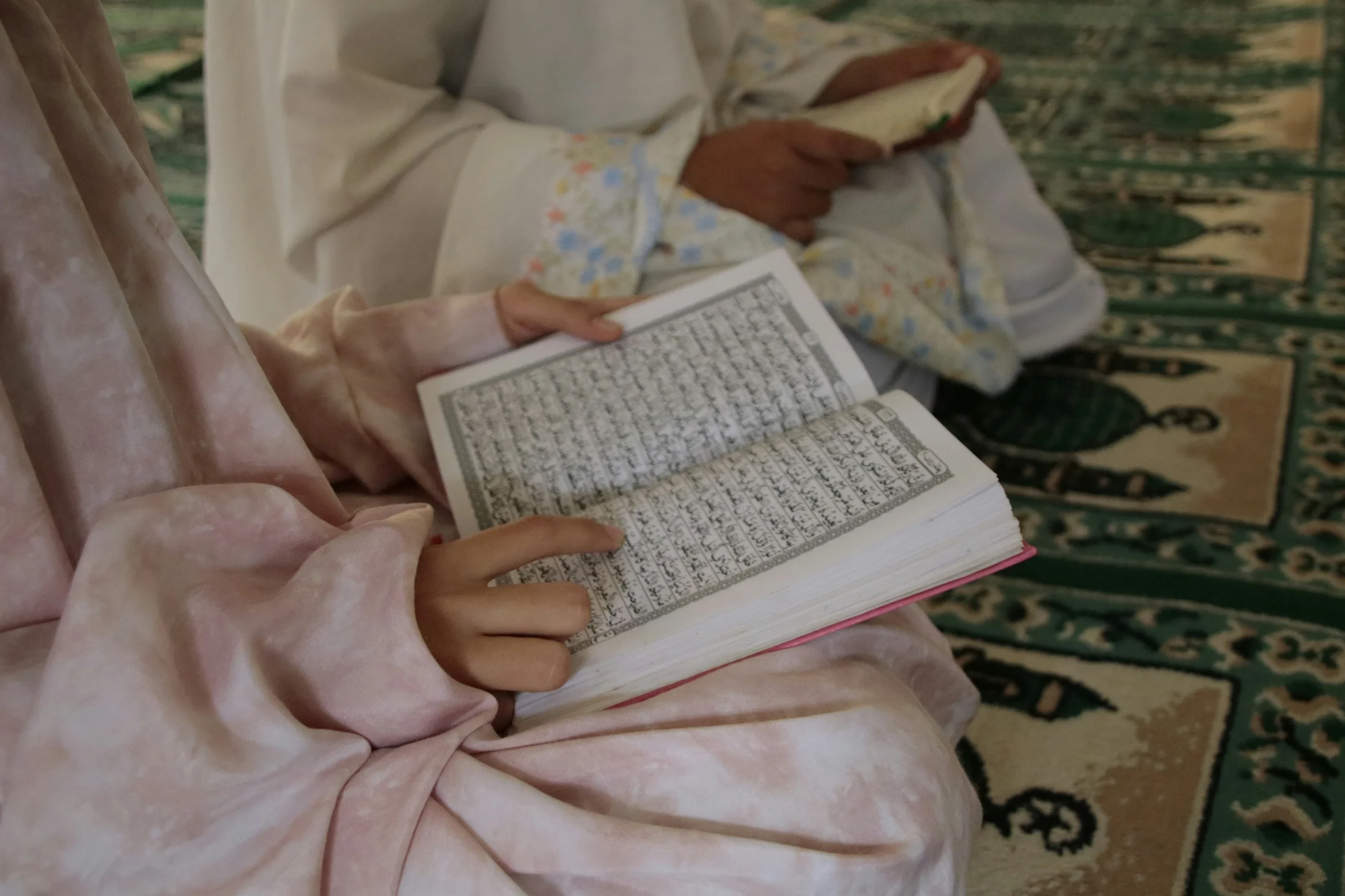 Hak dan Kewajiban Istri dalam Islam
